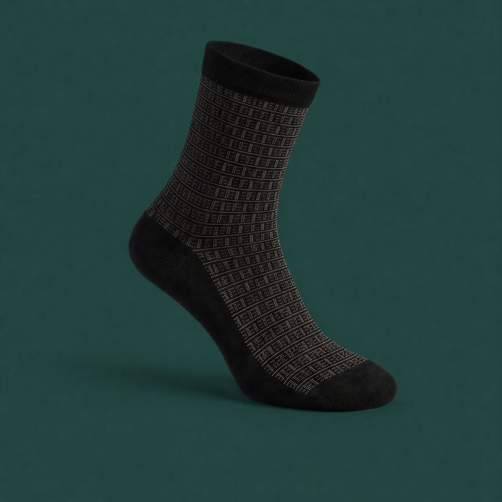 Men's Dotted Socks.